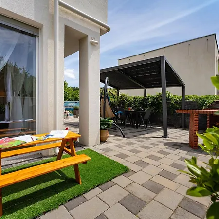 My Dalmatia - Nikita With Private Pool