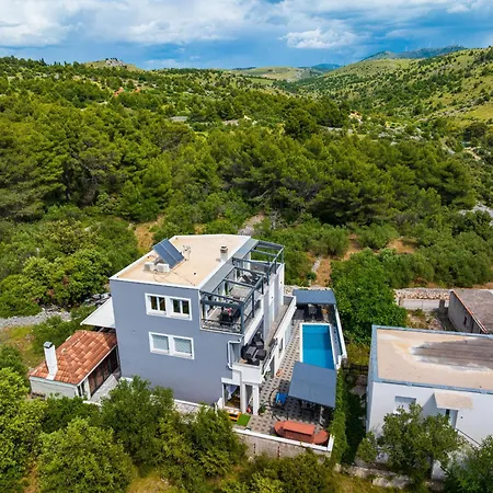 My Dalmatia - Nikita With Private Pool Apartment Zaboric