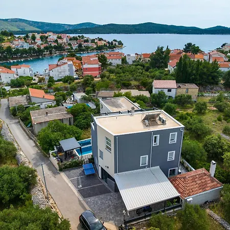 My Dalmatia - Nikita With Private Pool *