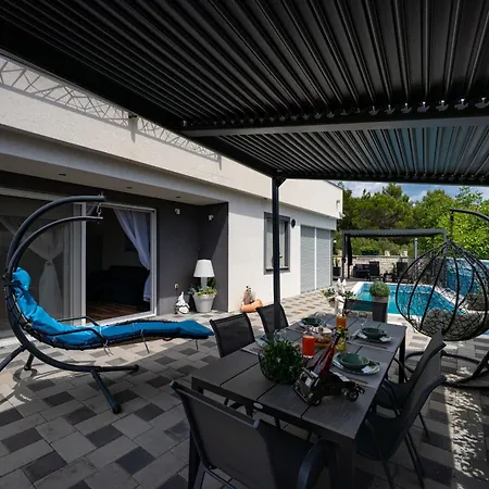 My Dalmatia - Nikita With Private Pool