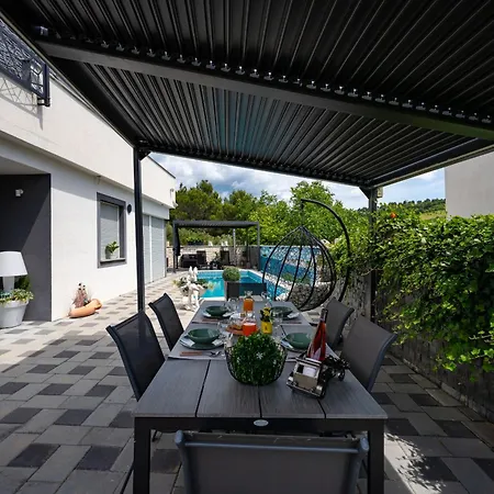 My Dalmatia - Nikita With Private Pool Apartmán Žaborić