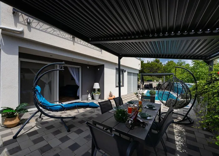 My Dalmatia - Nikita With Private Pool