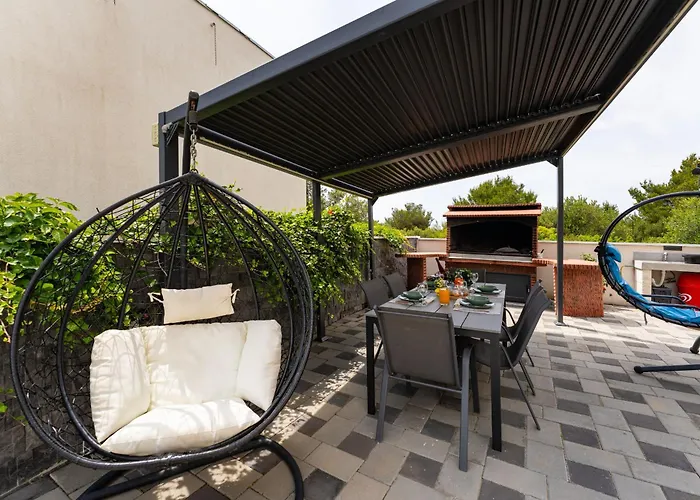 My Dalmatia - Nikita With Private Pool Appartement