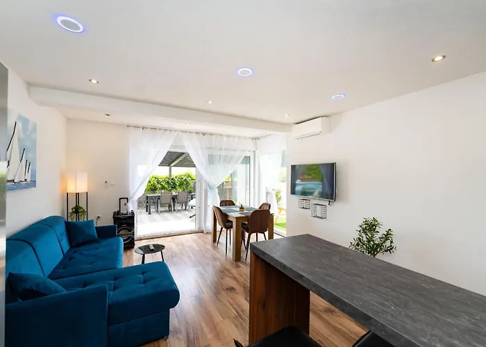 My Dalmatia - Nikita With Private Pool *