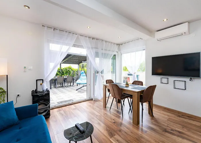 My Dalmatia - Nikita With Private Pool * Zaboric